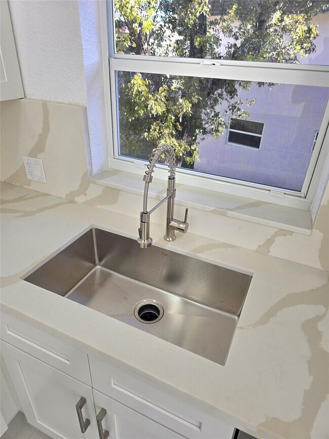 Building Photo - 1848 NW 55th Ave