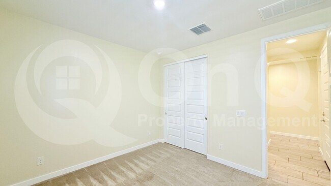 Building Photo - 9345 W Heatherbrae Dr
