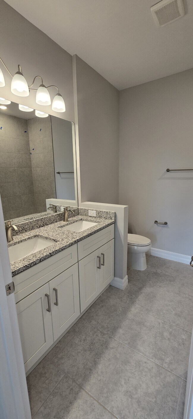 Building Photo - 203 Wright Dr