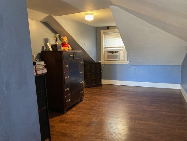 Building Photo - 234 Kennebec St