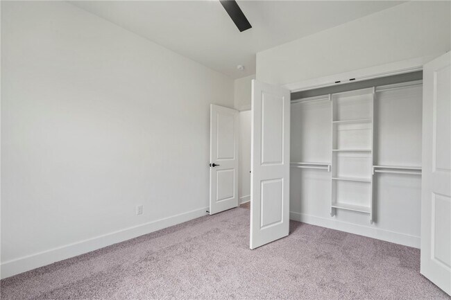 Building Photo - 110 N Banner Ave