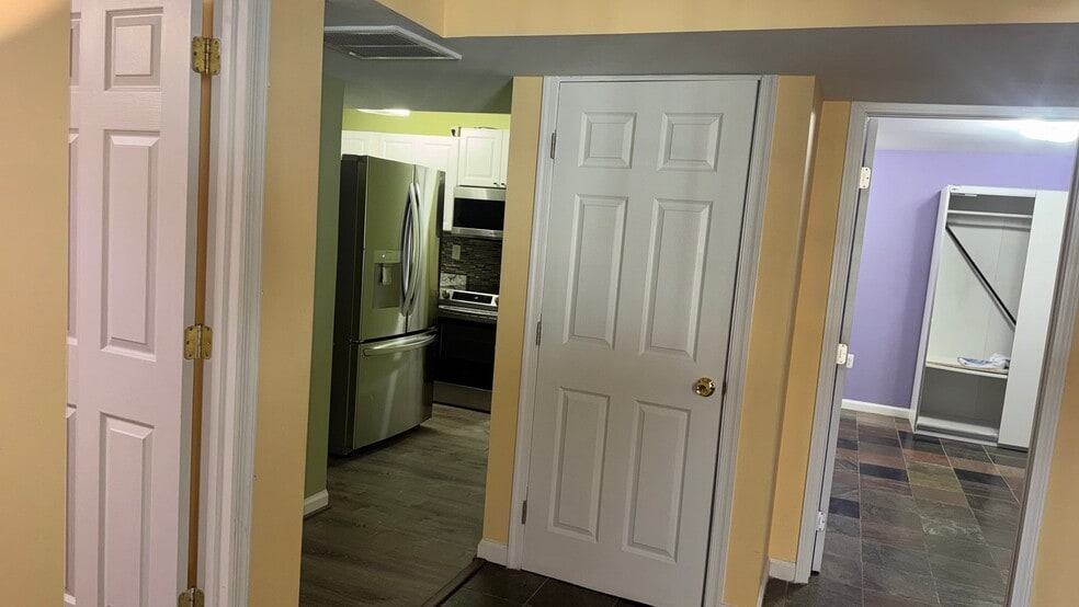 Building Photo - 6312 Hot Spring Ln