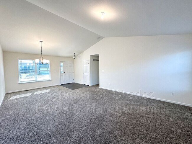 Building Photo - 350 Hammerstone Dr