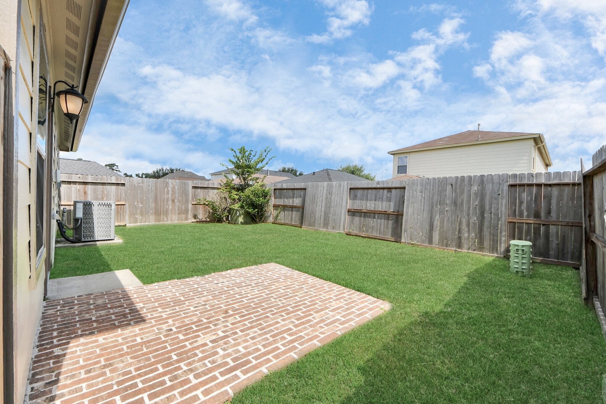 Building Photo - 2930 Ribbon Creek Way