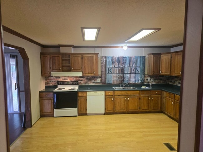 Building Photo - 8133 Trey Way