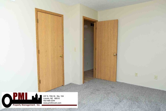 Building Photo - 1758 N 27th St