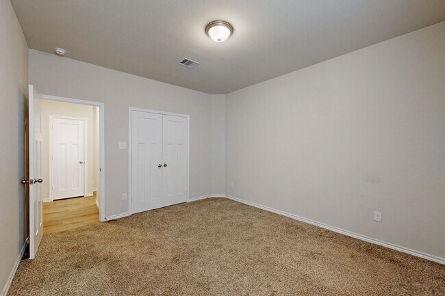 Building Photo - Welcome Home!