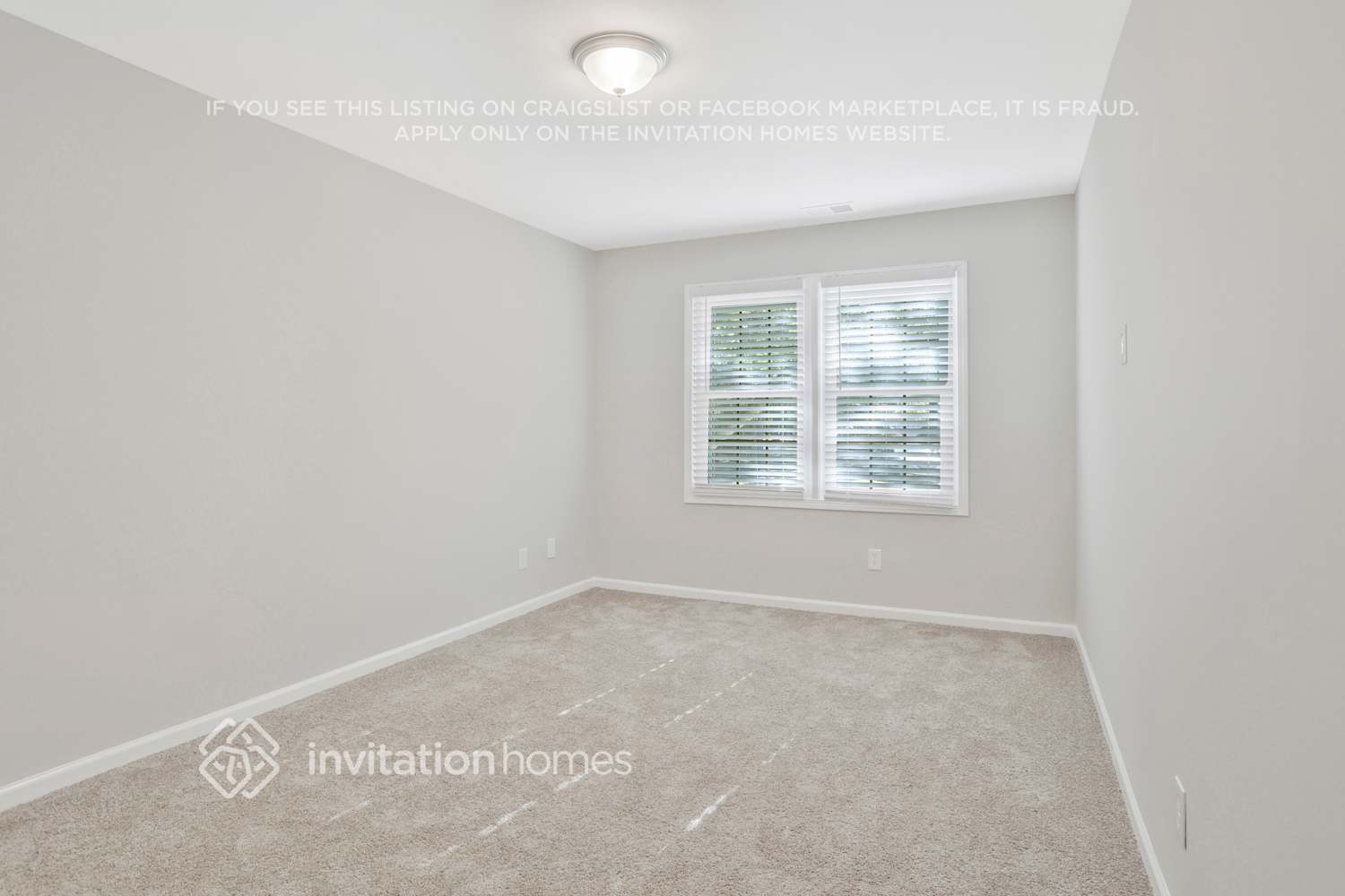 Building Photo - 3049 Larkspur Cir SW