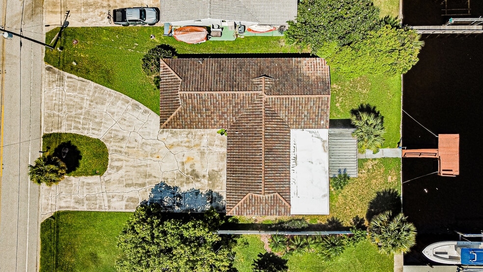 Building Photo - 4149 Floramar Ter
