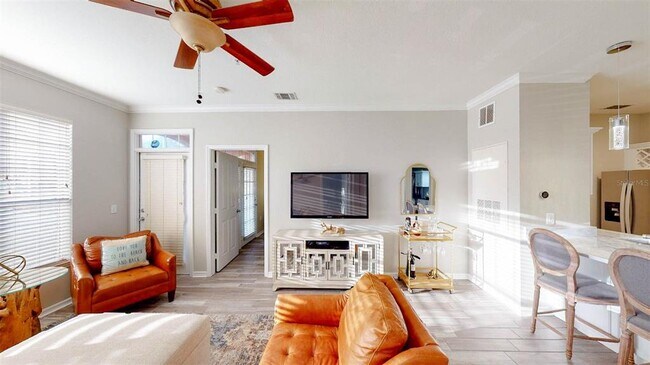 Building Photo - 5000 Culbreath Key Way