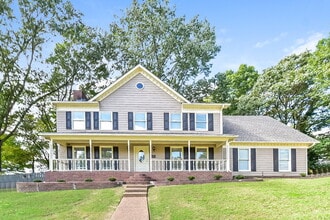 Building Photo - 2703 Misty Woods Cove N