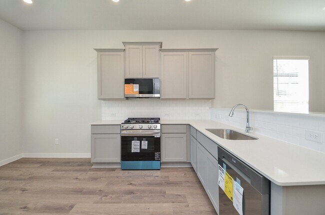 Building Photo - 21207 Speckled Trout Ln