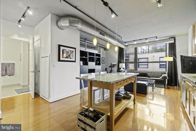 Building Photo - 2125 14th St NW