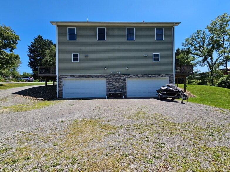 Building Photo - 110 Edward Dr