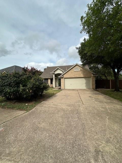 Primary Photo - 1901 Overland Dr