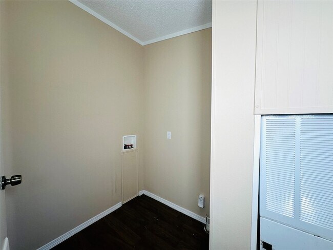 Building Photo - 16497 Spring Rain Ct