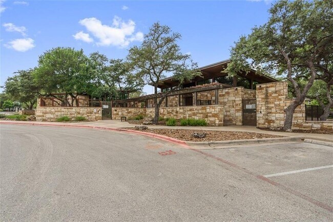 Building Photo - 10639 Wills Lp