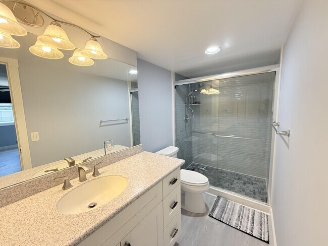 Building Photo - 3450 S Ocean Blvd