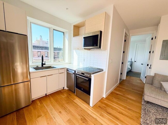 Building Photo - 1 bedroom in NEW YORK NY 10009