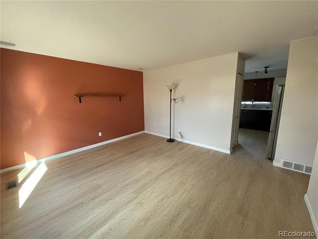 Building Photo - 2318 Lincoln St