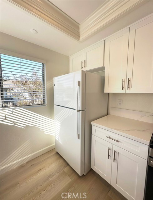 Building Photo - 90 Clearbrook