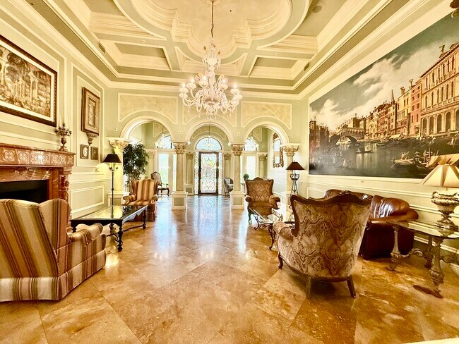 Building Photo - 2731 Via Capri