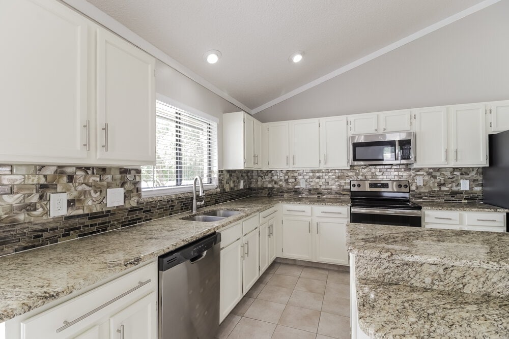Building Photo - 1066 Weaver Dr