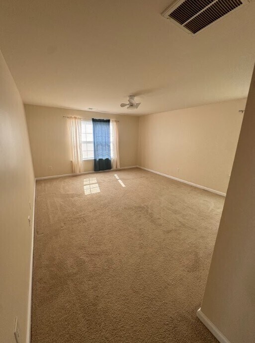 Building Photo - Modern Comfort Meets Space – 4BR/3.5BA Hom...