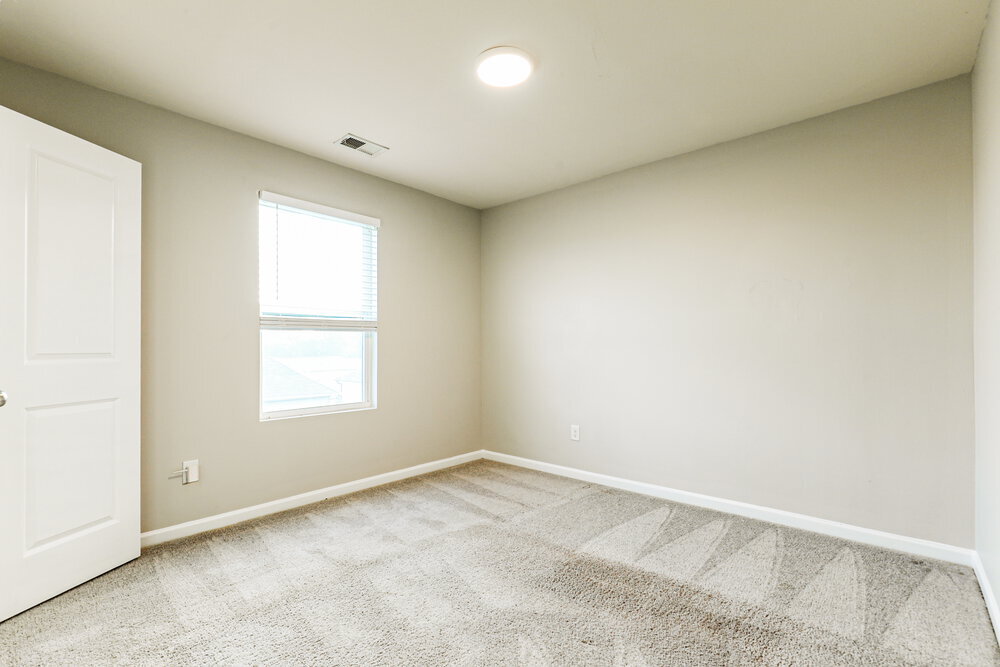 Building Photo - 372 Hamilton Pointe Dr