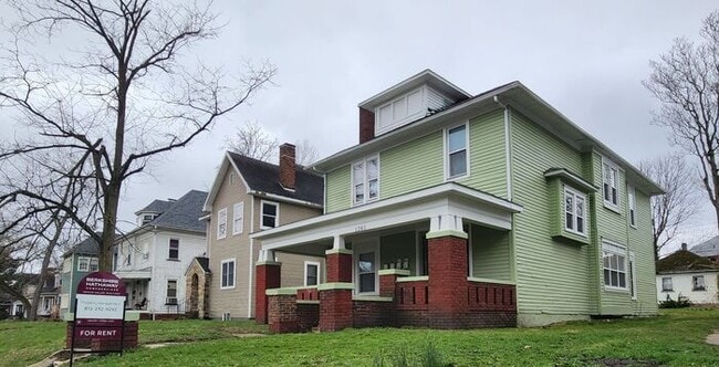 Building Photo - 3 Bedroom in the Farrington Grove Neighborhood