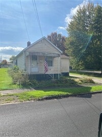 Building Photo - 665 Devitt Ave