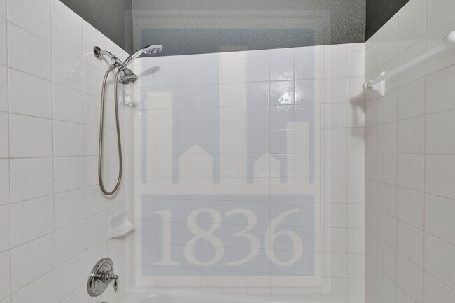 Building Photo - 11508 Staked Plains Dr