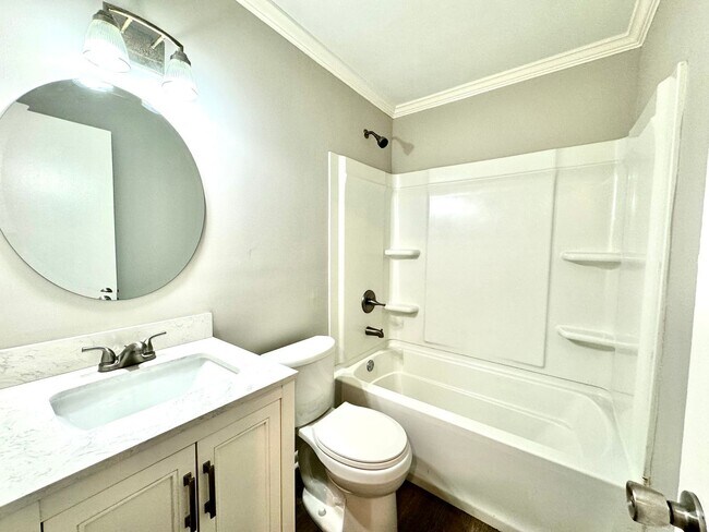 Building Photo - Nice home in Decatur!