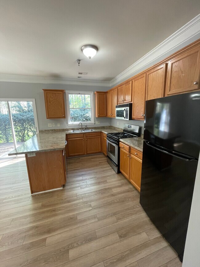Building Photo - 1273 Harris Commons Pl
