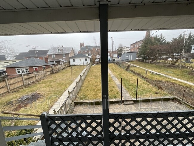 Building Photo - 61 E Middle St