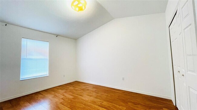 Building Photo - 3381 Hamlet Loop