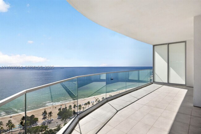 Building Photo - 153 N Seabreeze Blvd