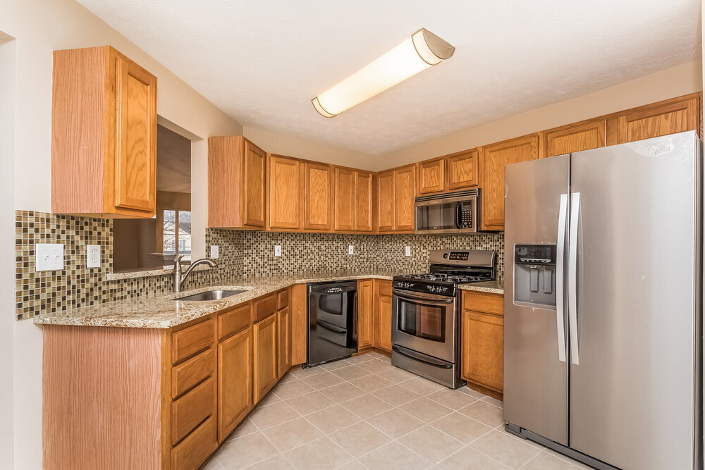 Building Photo - 2704 Lake Park Ridge E