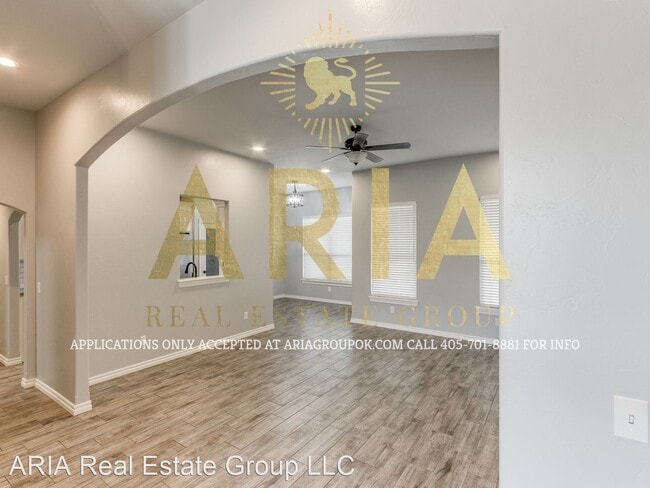 Building Photo - 3 br, 2 bath House - 948 Fox Run Ln.