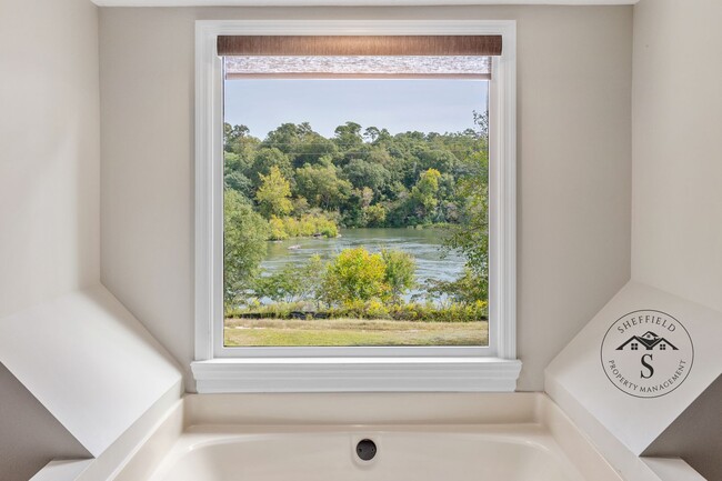 Building Photo - Gorgeous Rental Ready Today!!