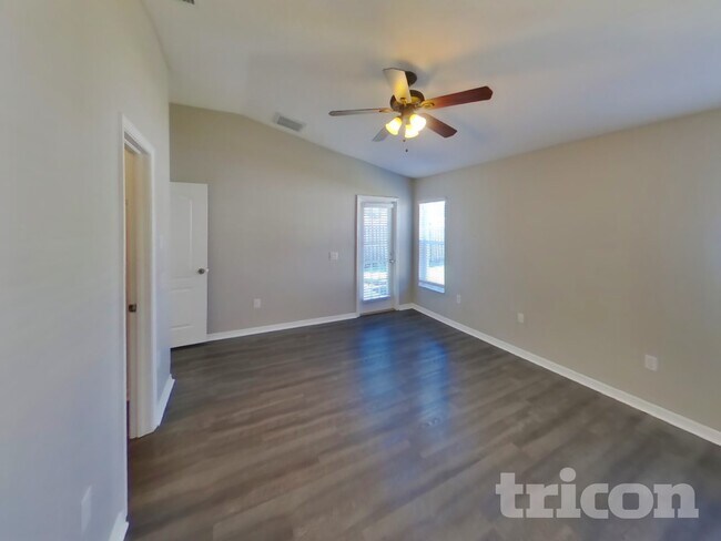 Building Photo - 25921 Terrawood Loop