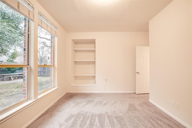 Building Photo - 6500 Abilene Trail