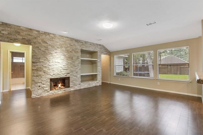 Building Photo - 74 S Wynnoak Cir