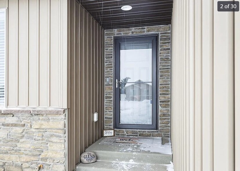 Building Photo - 5196 Ryanne Way