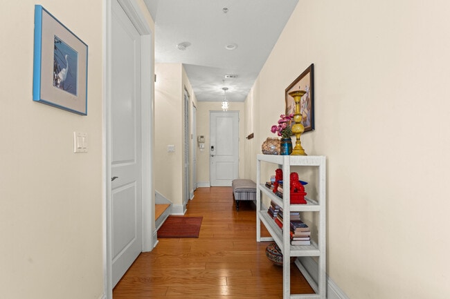 Building Photo - 3120 N Latitude Cir