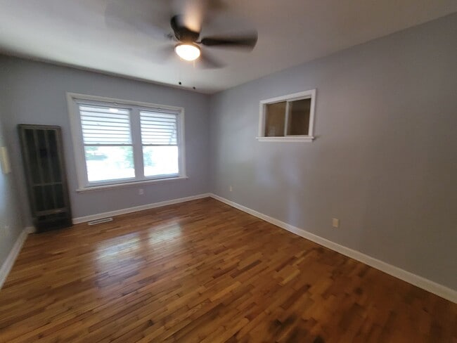 Building Photo - Home in Hot Springs