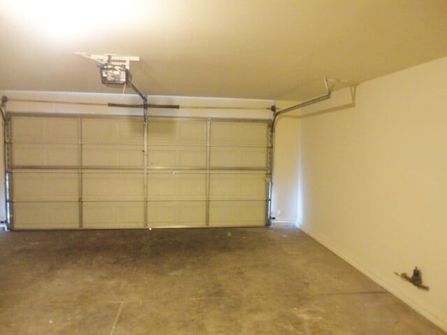 Building Photo - 4014 Dripping Springs Ave
