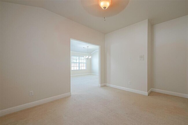 Building Photo - 9407 Dora Meadows Dr