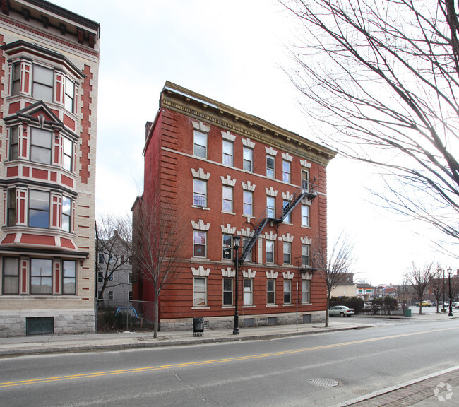 Building Photo - 48-50 Mitchell Ave