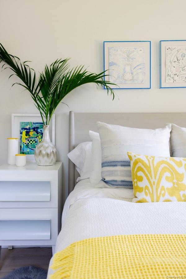 Building Photo - 48 Middle Pond Rd